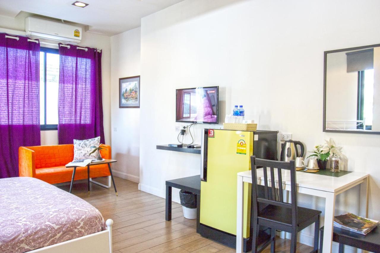 26 Bed And Coffee Aparthotel Bangsaen Екстериор снимка