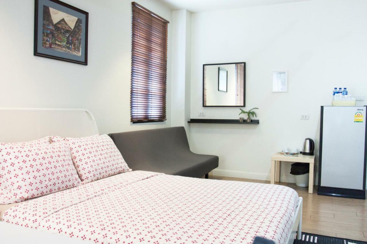 26 Bed And Coffee Aparthotel Bangsaen Екстериор снимка